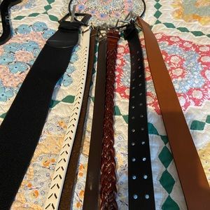 Lot of belts